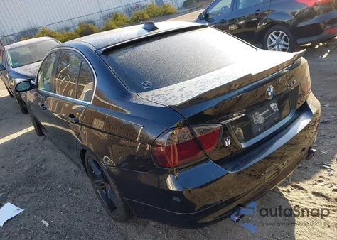 2007 BMW 335Xi z USA, uszkodzony, nr VIN WBAVD53527A008696